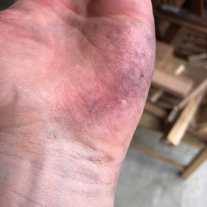 Plane stain hand