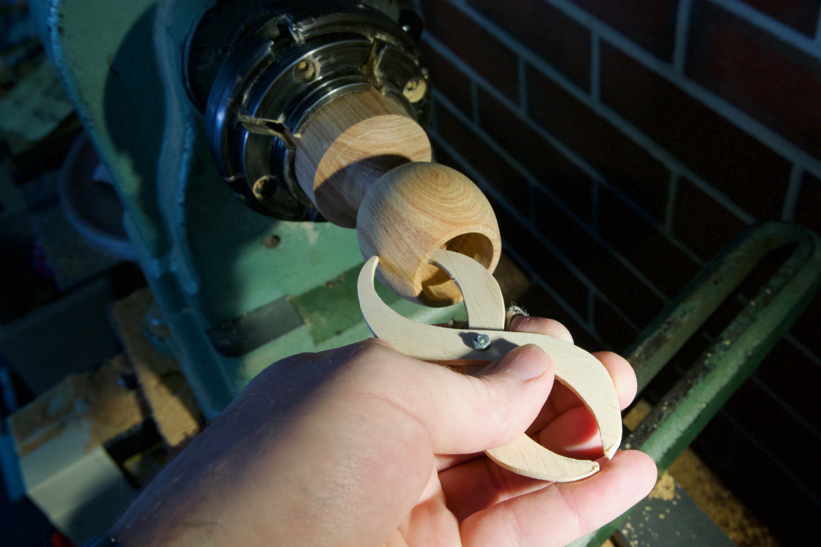 checking_wall_thickness.original